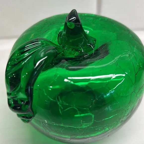 Vintage Green Crackled Glass Apple Sculpture - Picture 4 of 12